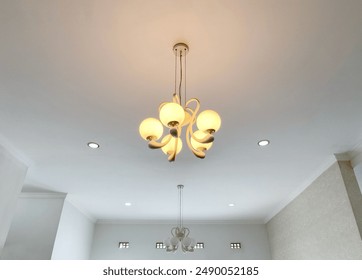 幸福都市 漫画:描绘都市生活中的温暖与梦想的故事 幸福都市 漫画:描绘都市生活中的温暖与梦想的故事